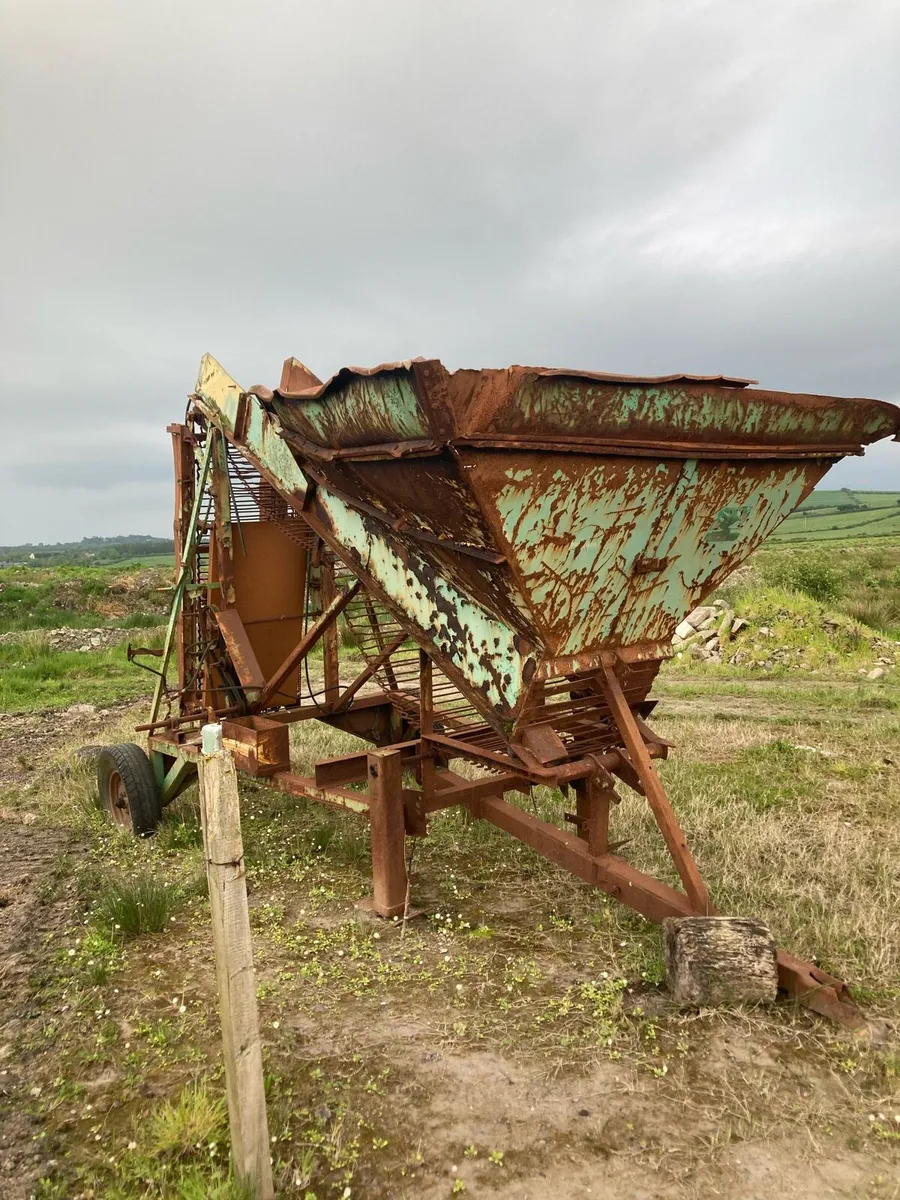 Turf conveyor - Image 2
