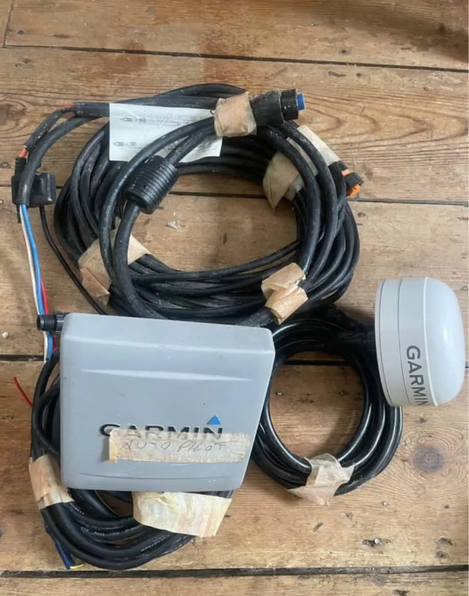 Mixture of Boat Accessories - Image 4