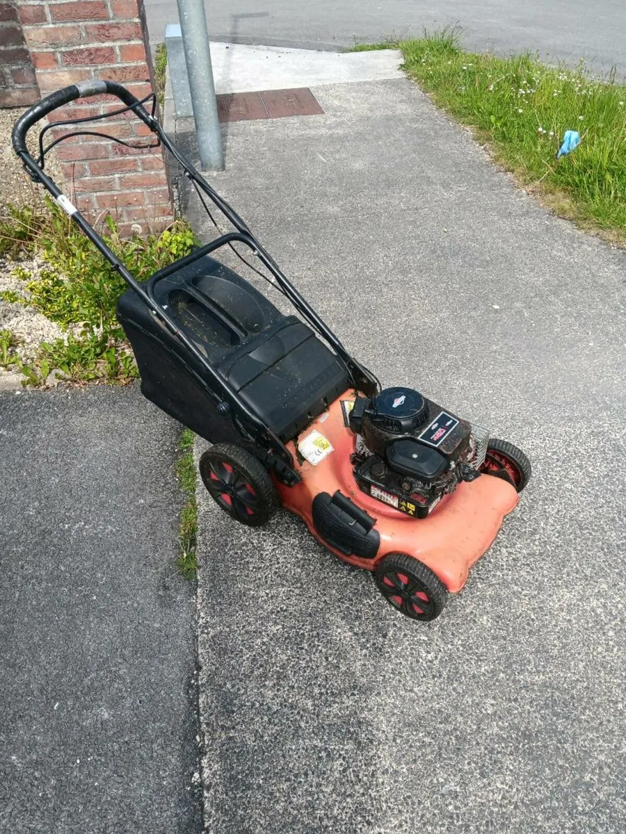 Lawnmower for Sale - Image 1