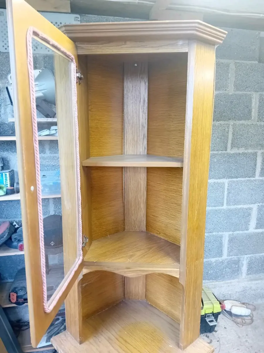 Display Cabinet - Image 2