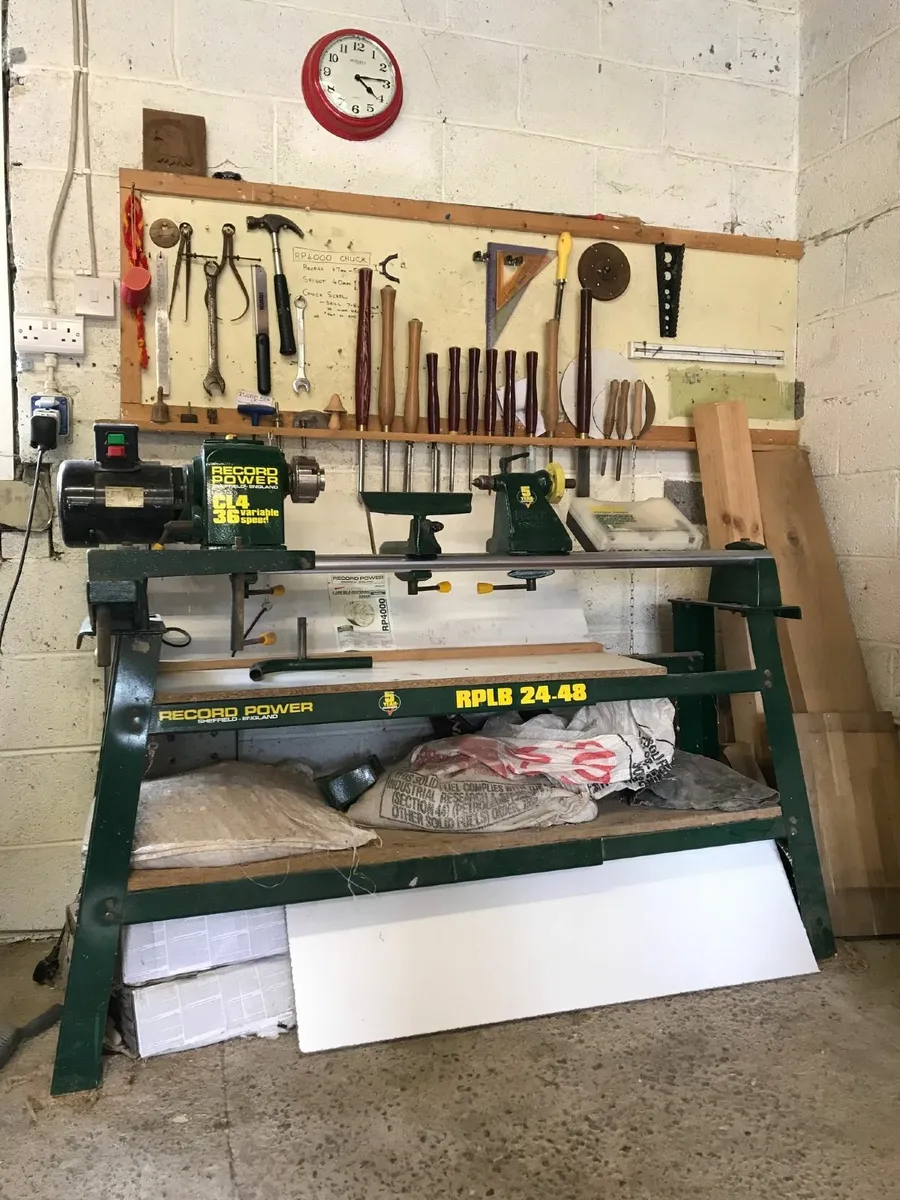 Record Power CL3 Wood Turning Lathe - Image 1