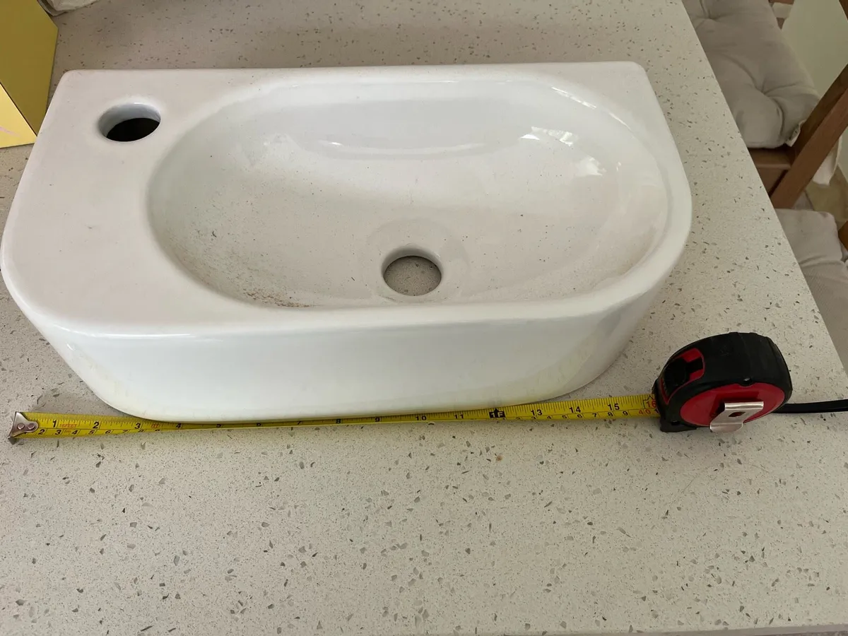 Small sink - Image 1