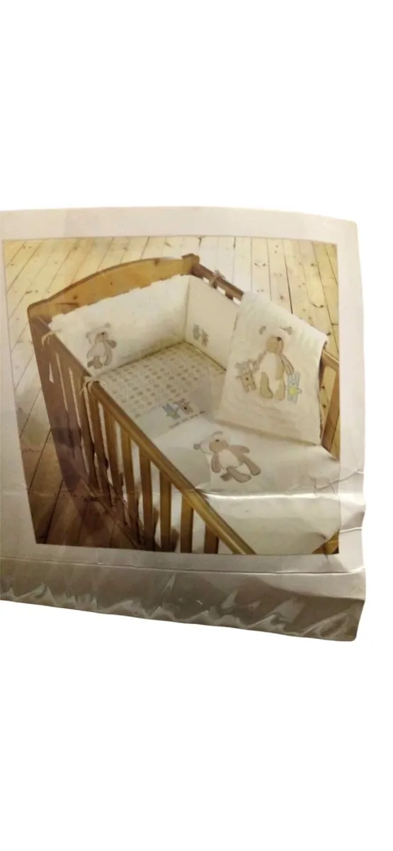 Cot with mattress - Image 1