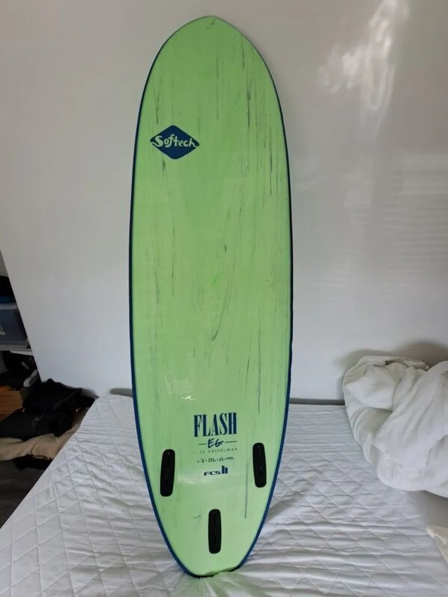 Surfboard Softech Flash - Image 2