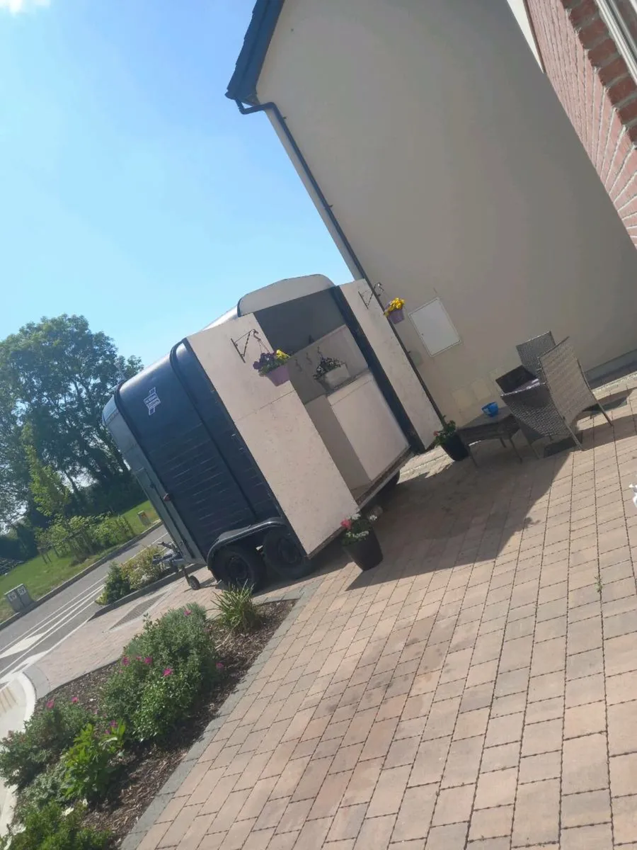 Horsebox Catering Trailer - Image 2