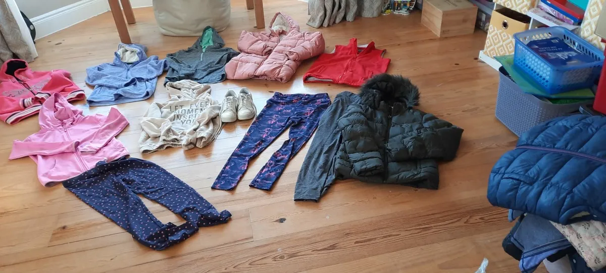 Girls clothes bundle 11 to 13 yrs - Image 1