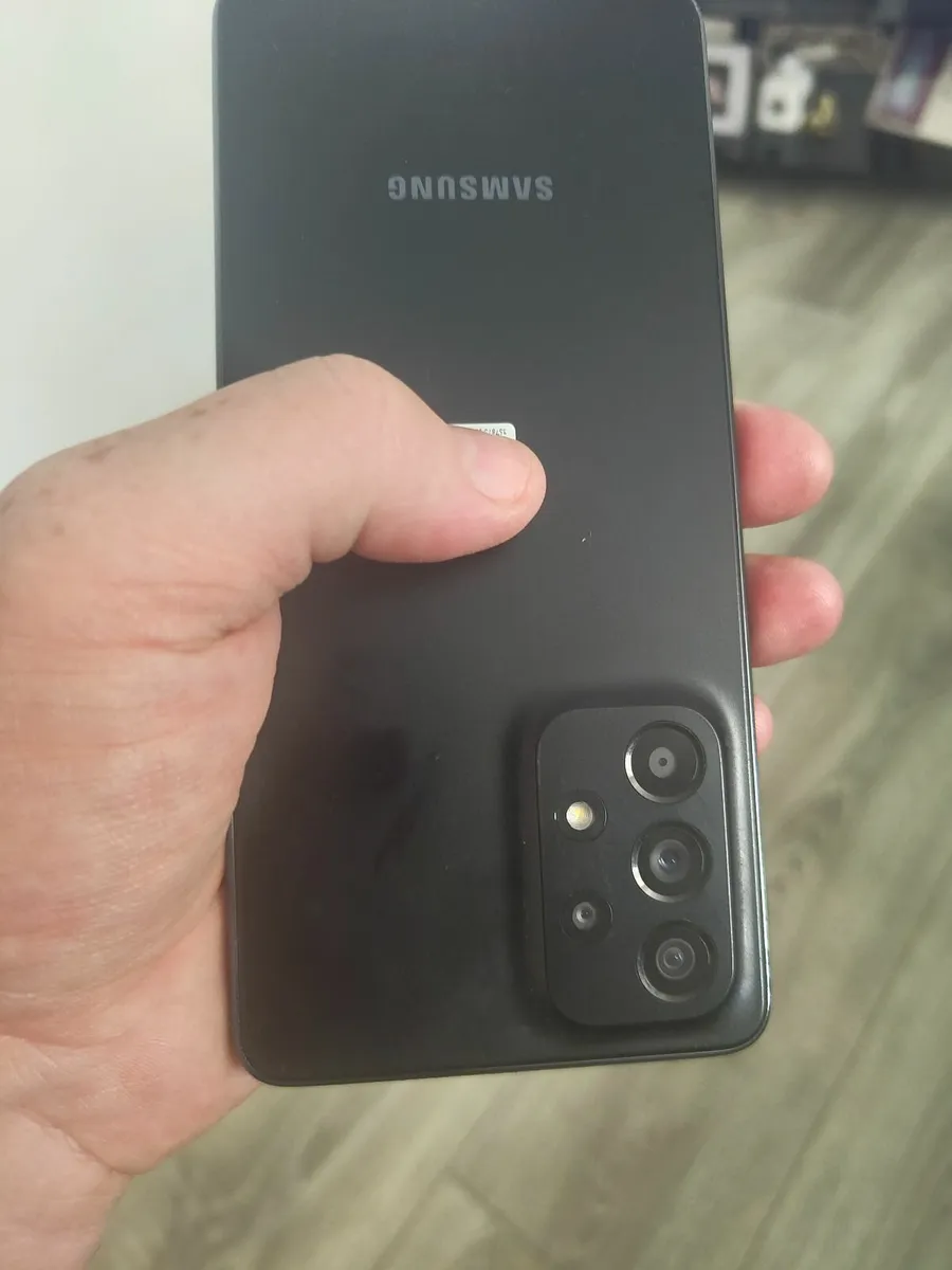 Samsung A53 - 5G - 128GB  Unlocked - Image 3