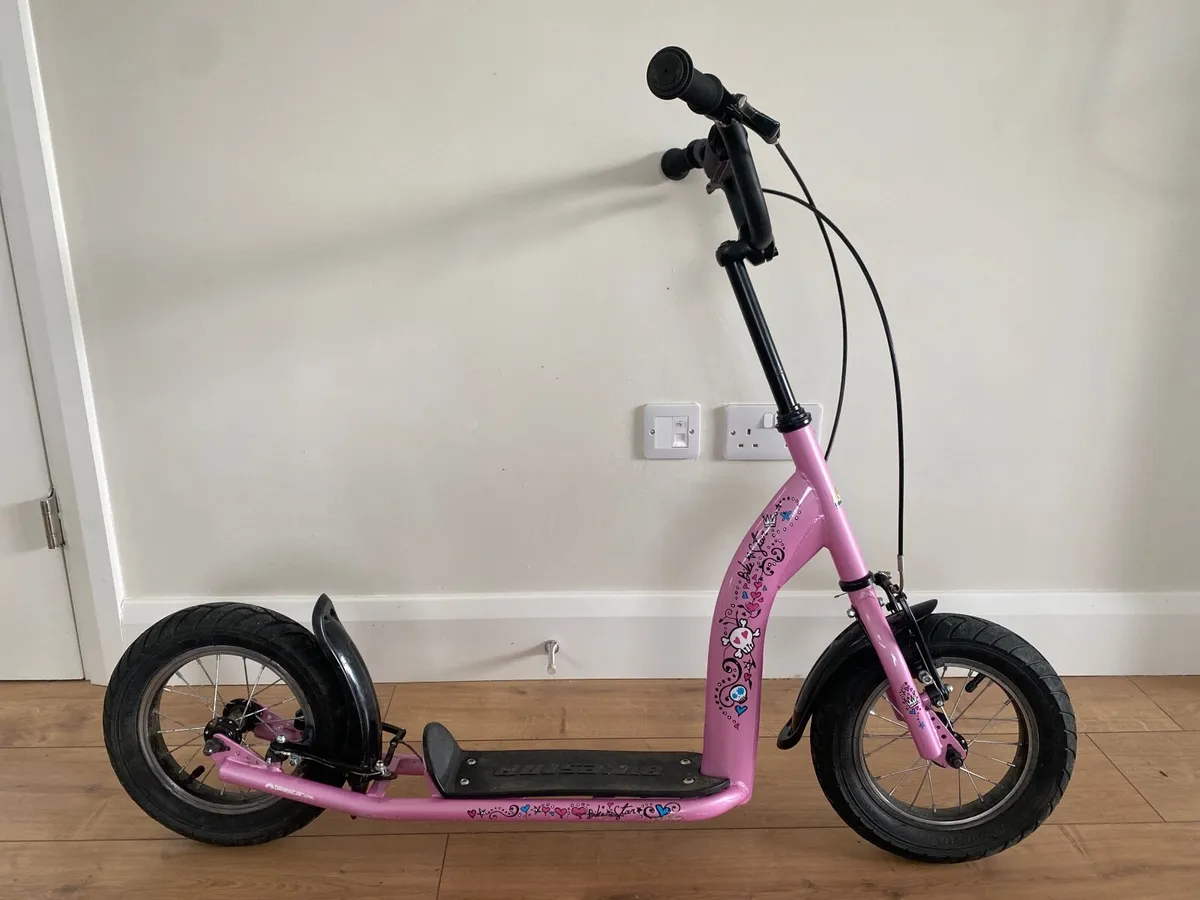 Star Scooter - Cash Only - Image 1
