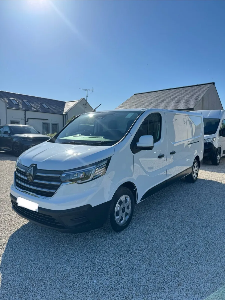Late 2024 Renault Trafic Advance LL30 New Model!!! - Image 3