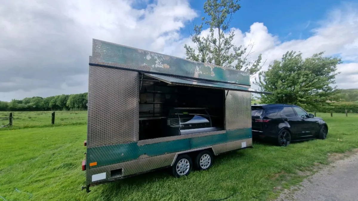 Catering Trailer - Image 1