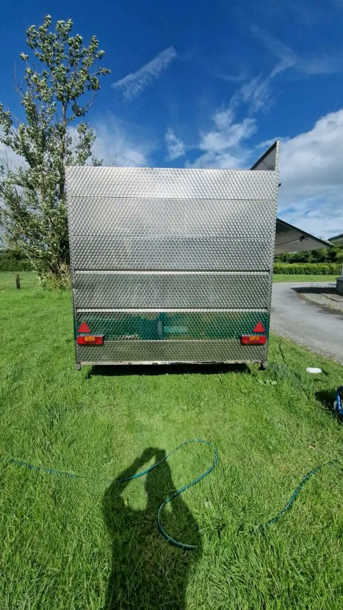 Catering Trailer - Image 4