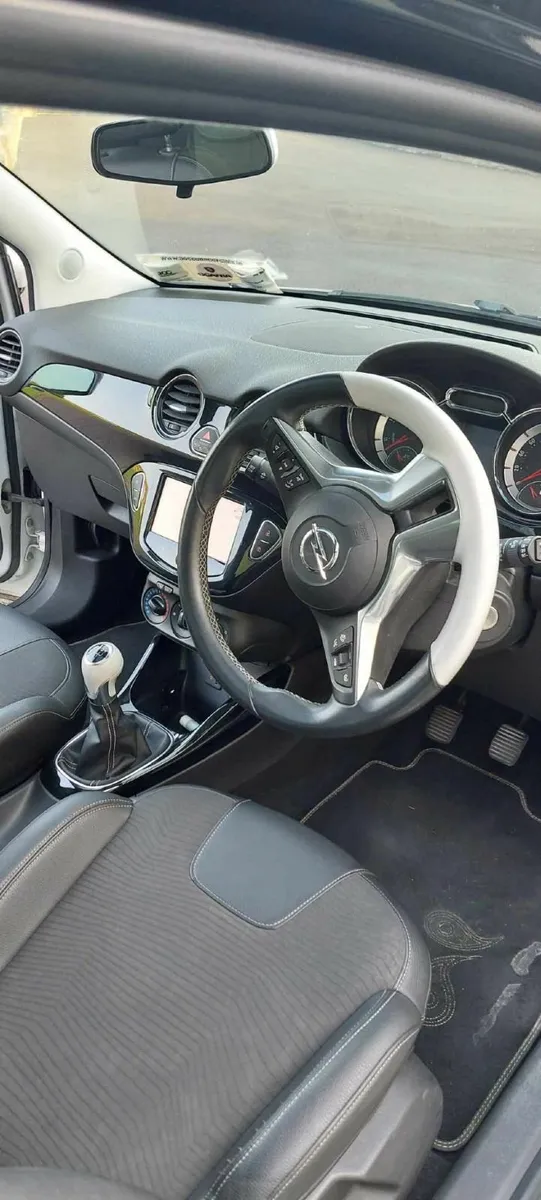 Opel Adam 2016 - Image 2