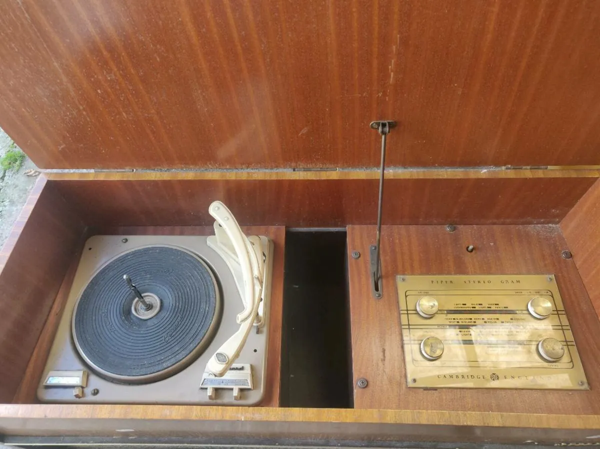 Vintage PYE Stereogram Record Player & Radio Unit - Image 3