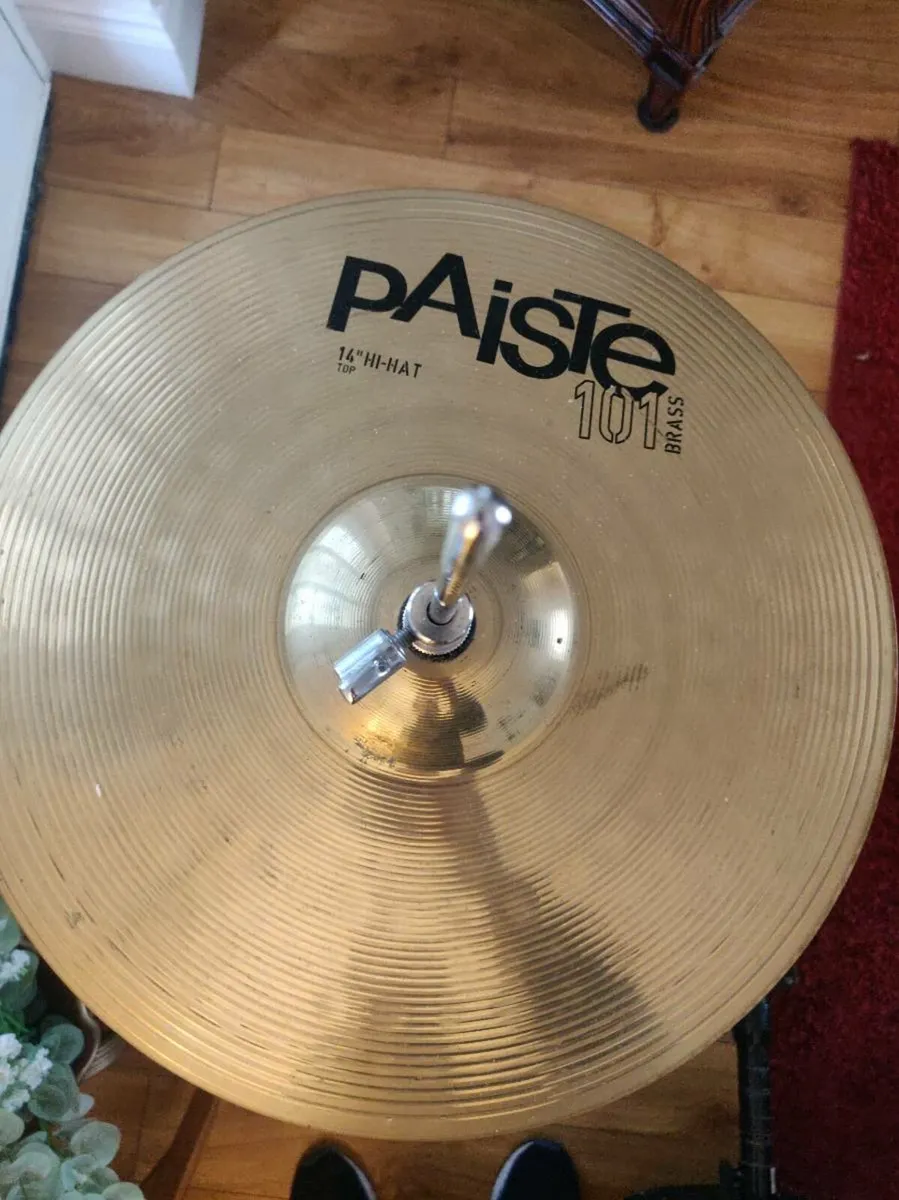 Hi hat stand and paiste Cymbal - Image 1