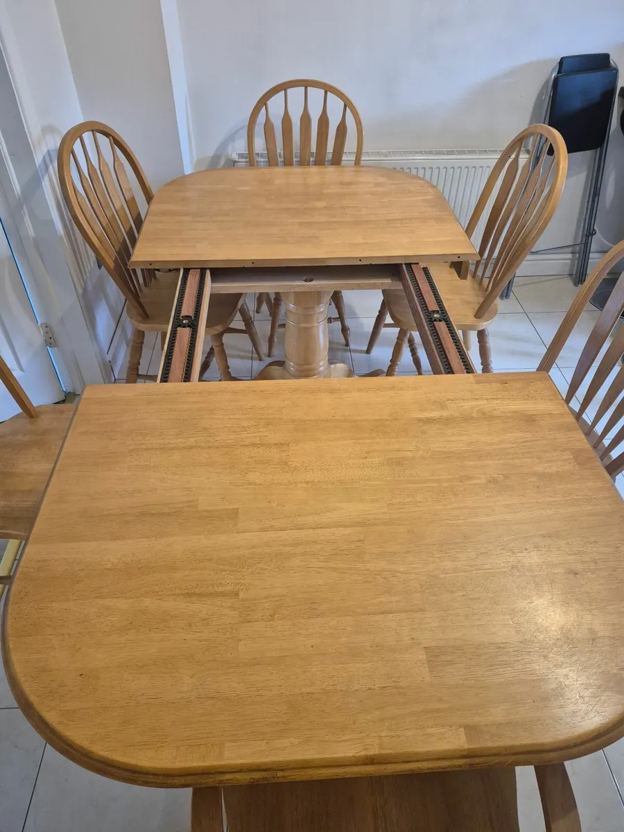 Extendable Kitchen Table & 6 Chairs - Image 2