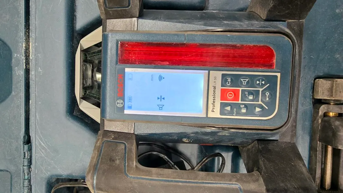 Bosch Rotating Laser GRL500H - Image 4