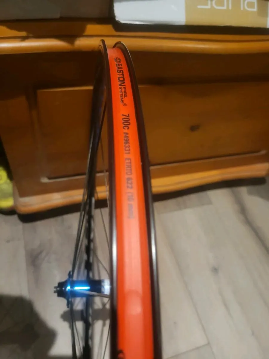 Easton front wheel - Image 2