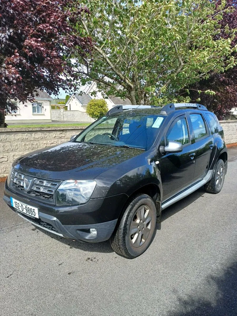 DACIA DUSTER 2015 LOW KM - Image 1