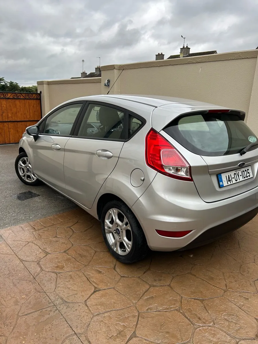 Ford fiesta 2014 DEPOSIT TAKEN - Image 4