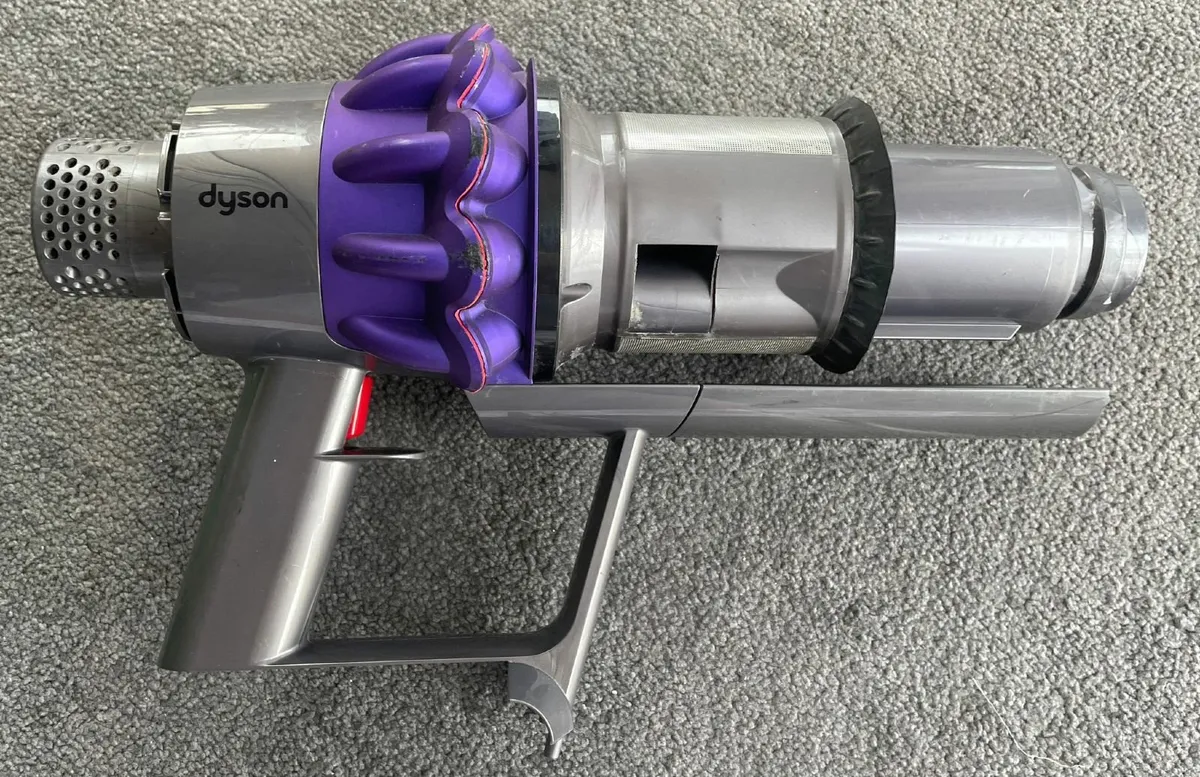Dyson + Silvercest - Image 3