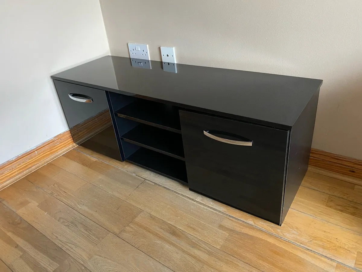 Tv bench - Image 2