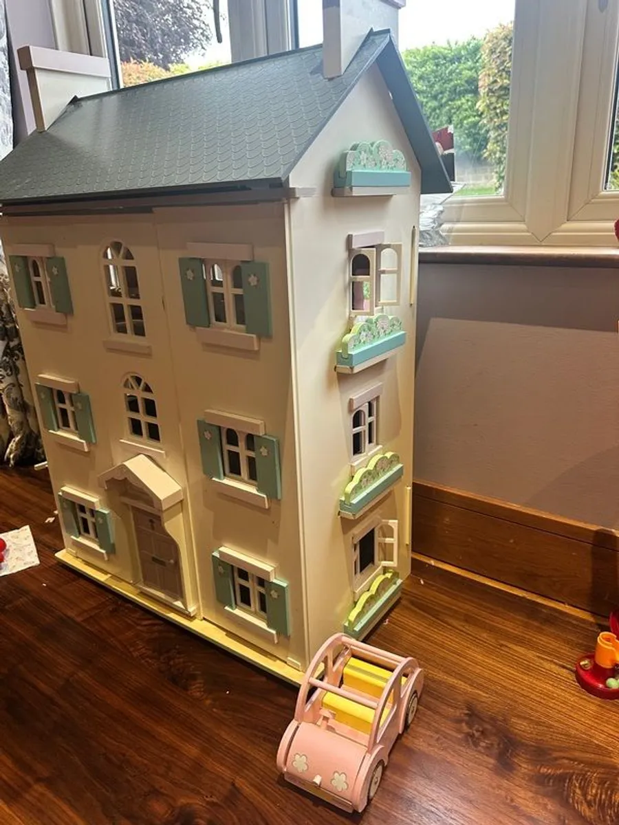 Le Toy Van Cherry Tree Hall Dollhouse - Image 2