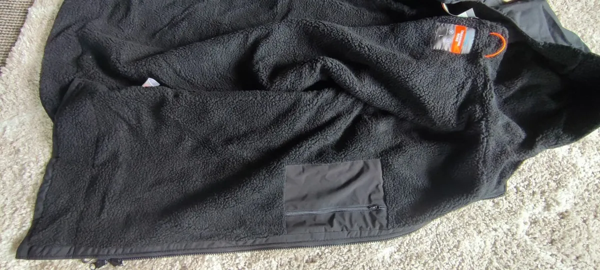 Dry Robe/Brand New - Image 3