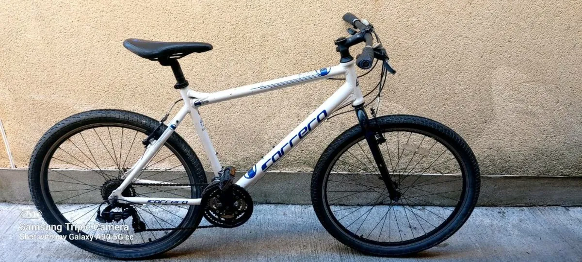 Mountains bike - Image 1