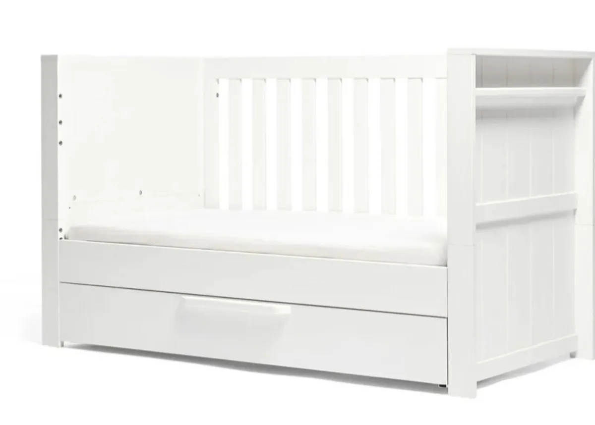 3 in 1 - Cot/ day bed/single bed. - Image 2