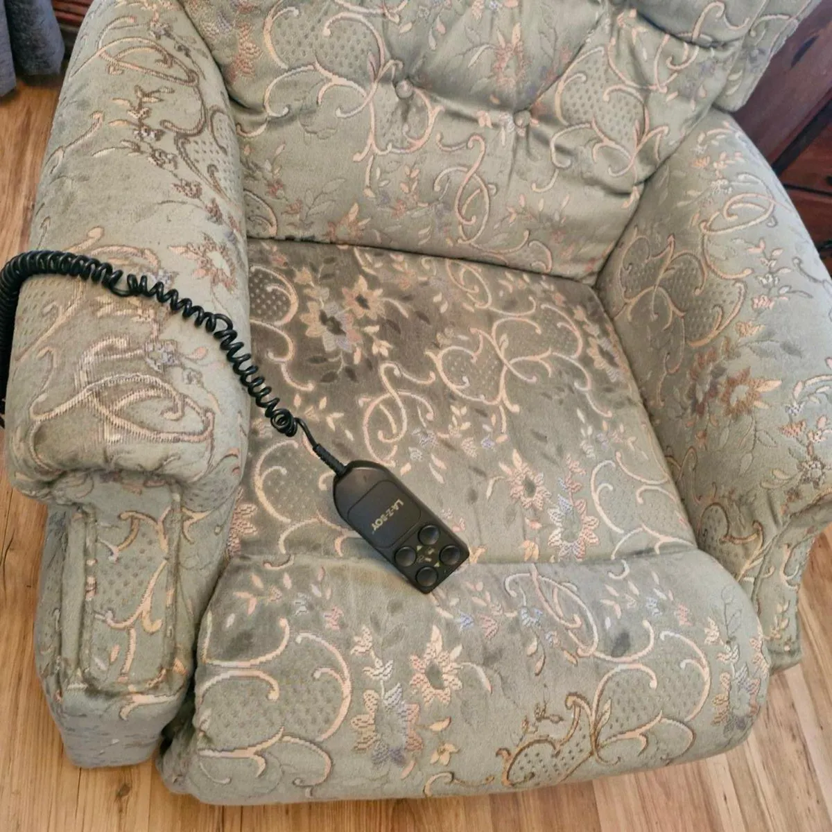 Recycling armchair & lift Chair - Image 2