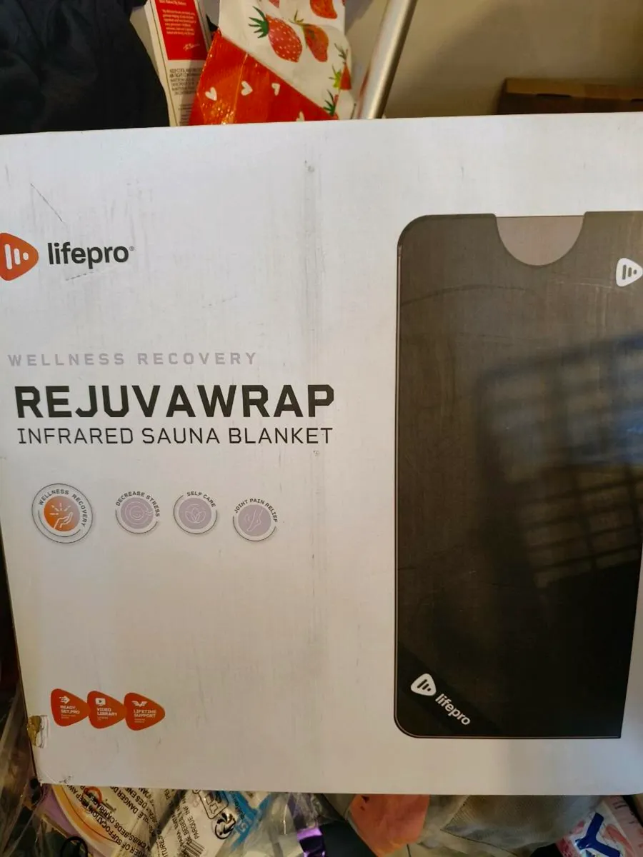 Infrared sauna blanket