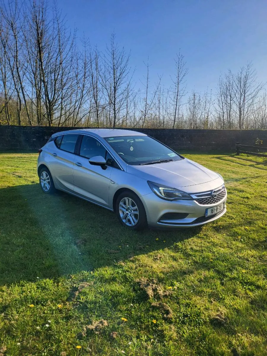 SPOTLESS OPEL ASTRA DIESEL JUST PASSED NCT 05/26 - Image 1