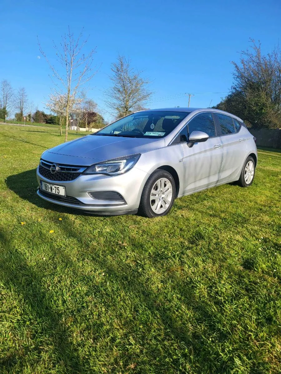 SPOTLESS OPEL ASTRA DIESEL JUST PASSED NCT 05/26 - Image 4