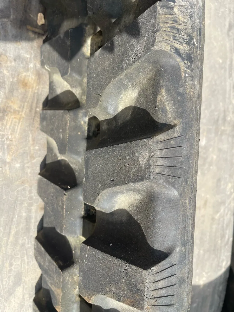 Rubber track - Image 2