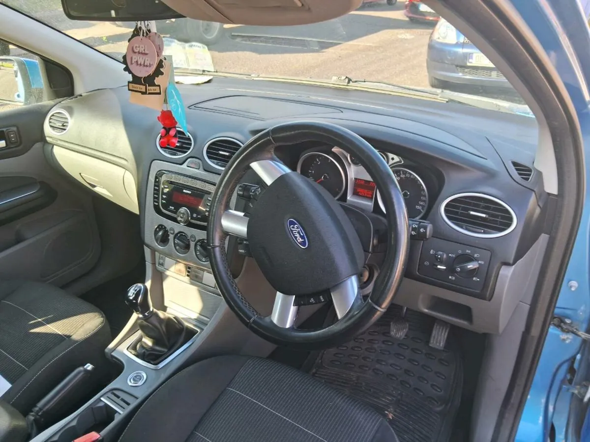 Ford focus - Image 4