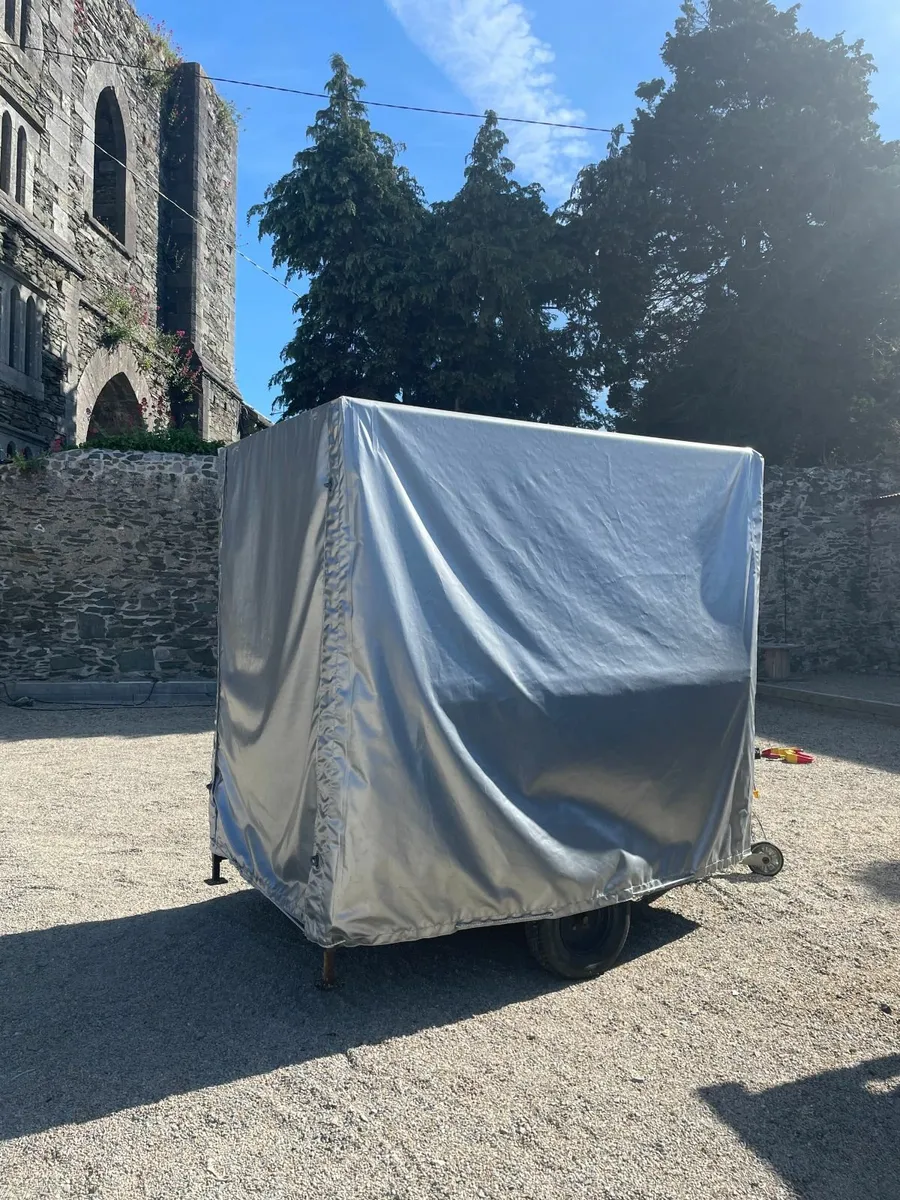 Food Trailer - Image 4