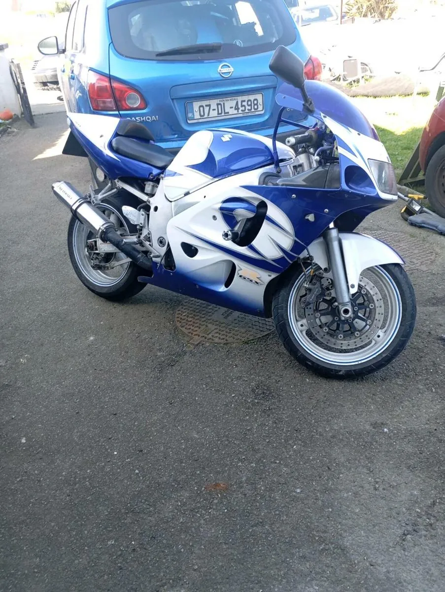 00 gsxr 600 - Image 2