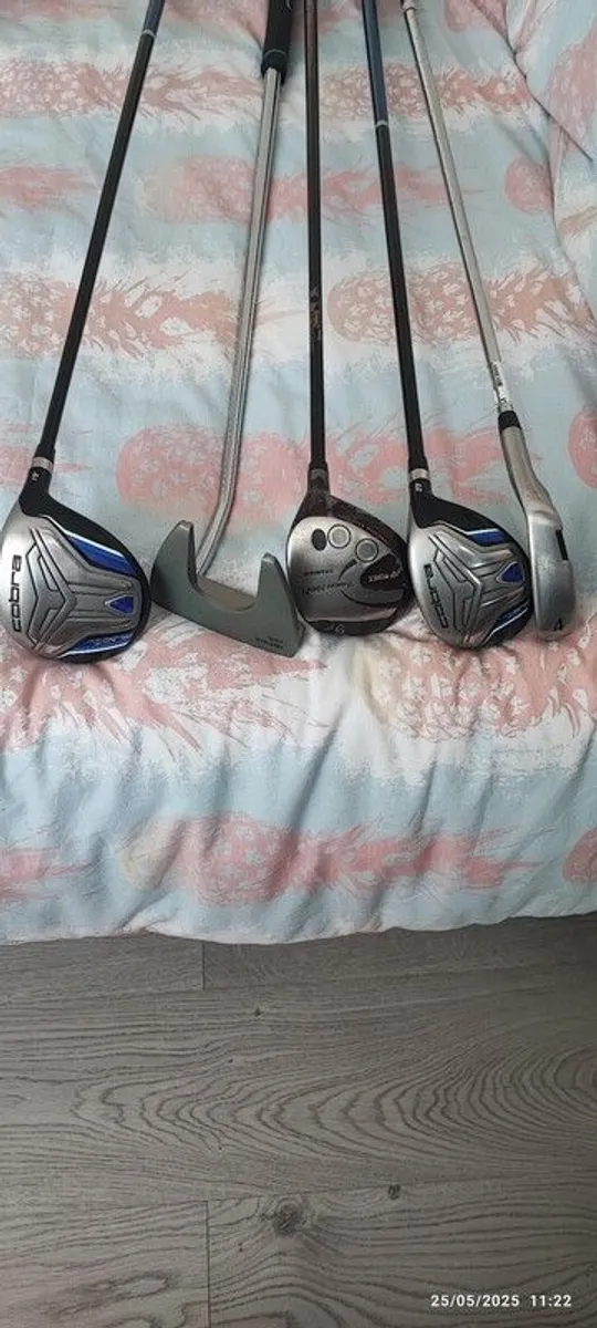 golf clubs - Image 1