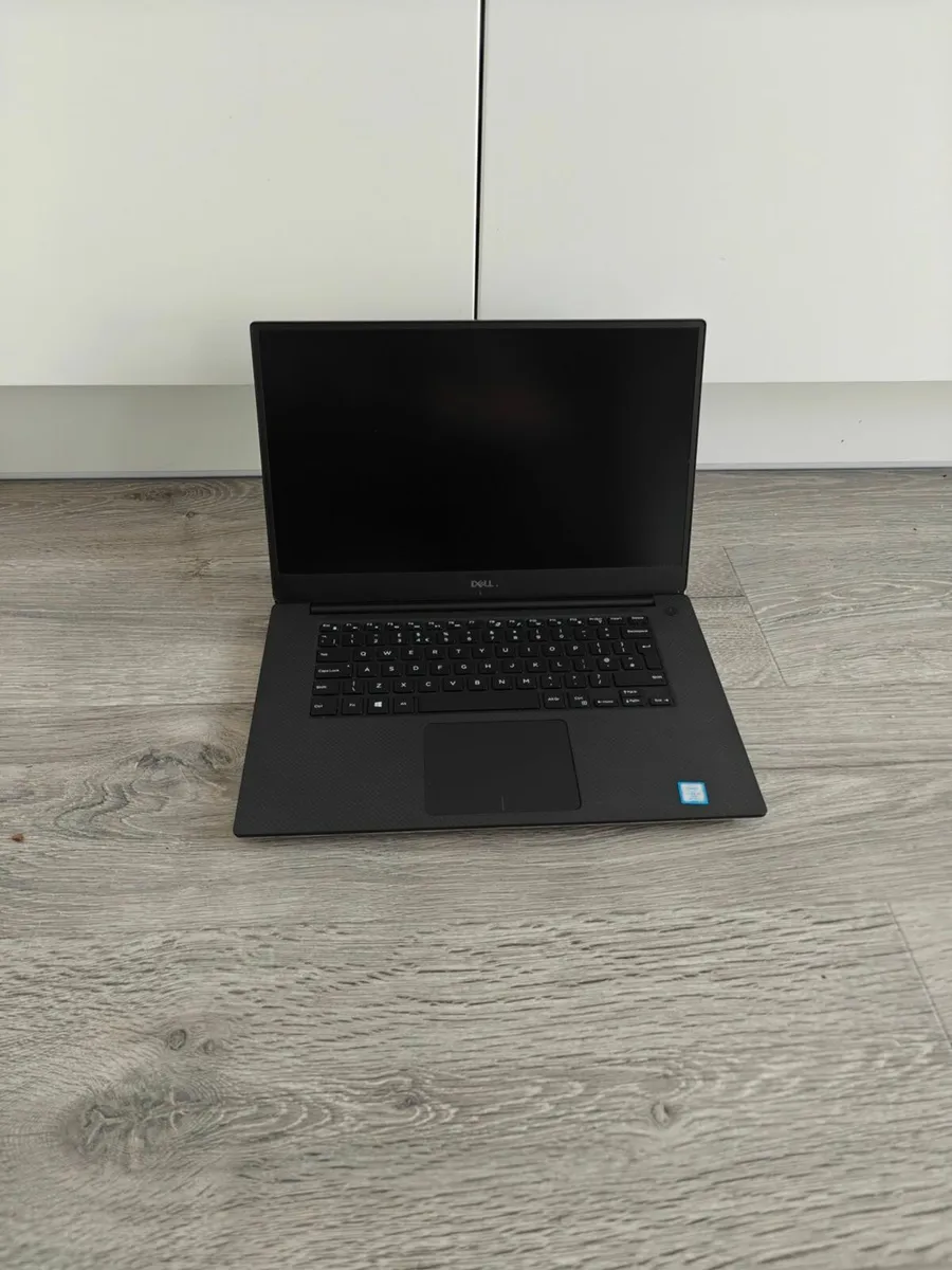 Dell Precision 5530 | i7 | 16GB | 252GB | 15.6" FH - Image 2