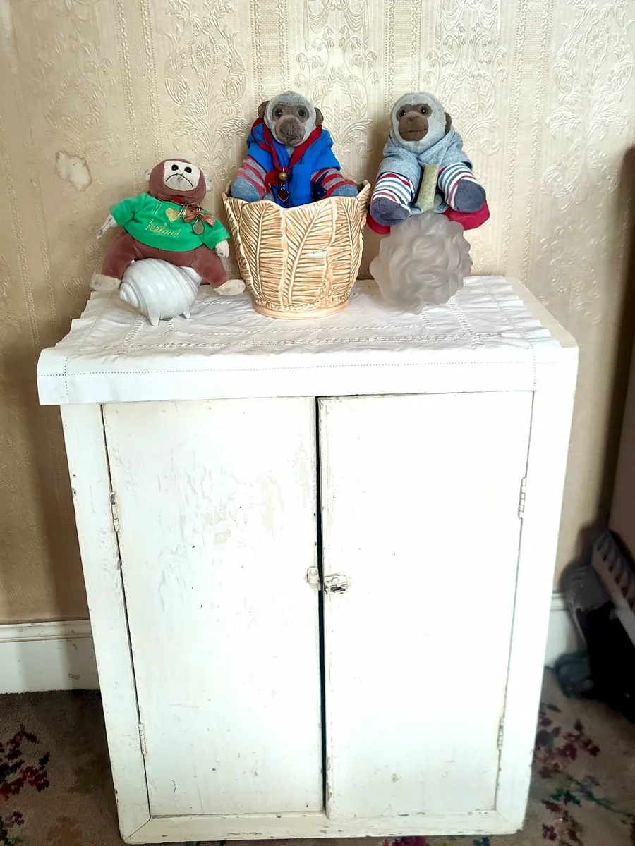 [Price drop] Compact Rustic Cabinet Bedside Locker - Image 3