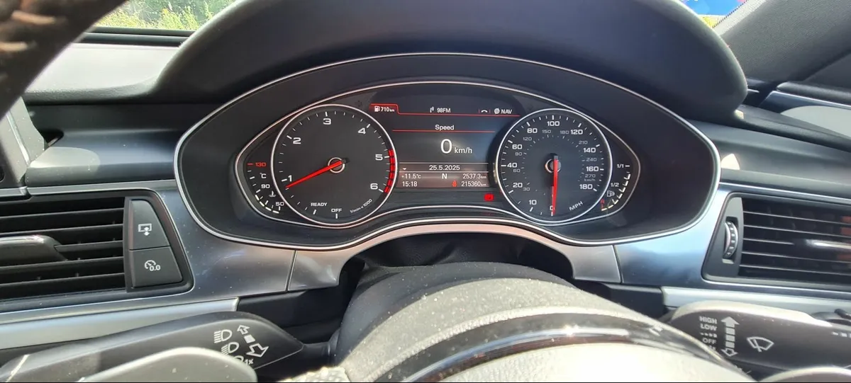 Audi A6 2015 - Image 1