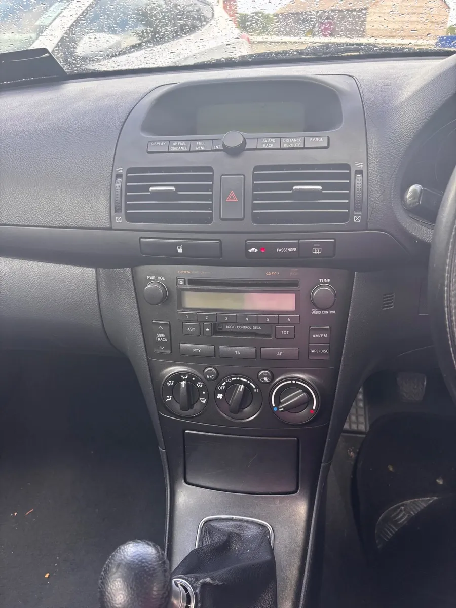 Toyota Avensis 2005 - Image 4