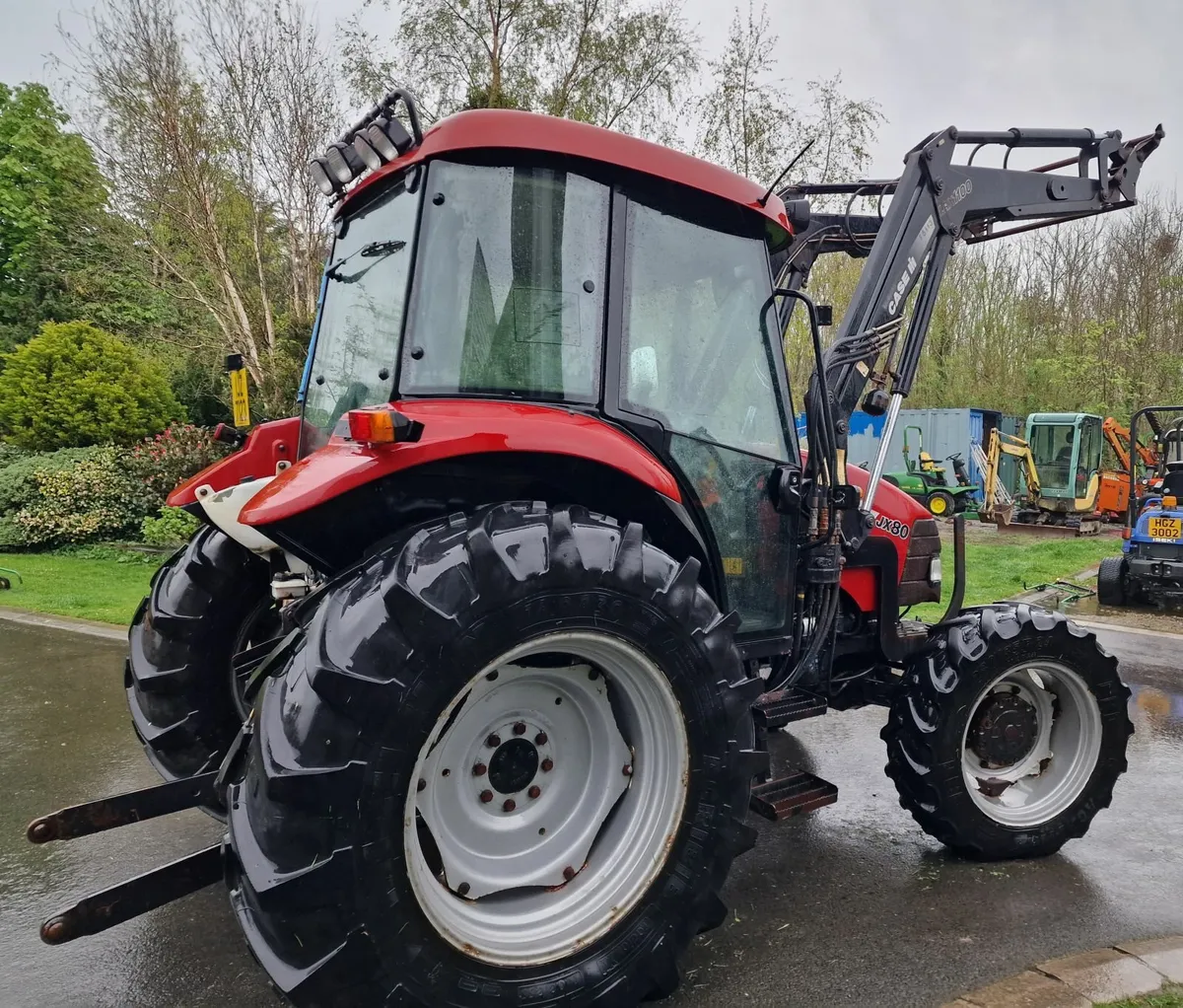Case Tractor 80hp Compact tractor with loader - Image 2