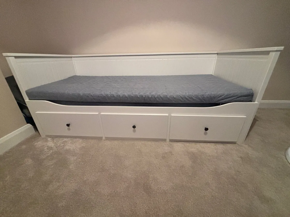 IKEA Hemnes Day Bed - Image 1
