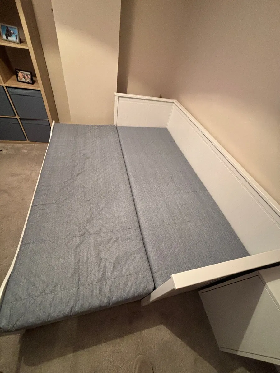 IKEA Hemnes Day Bed - Image 3