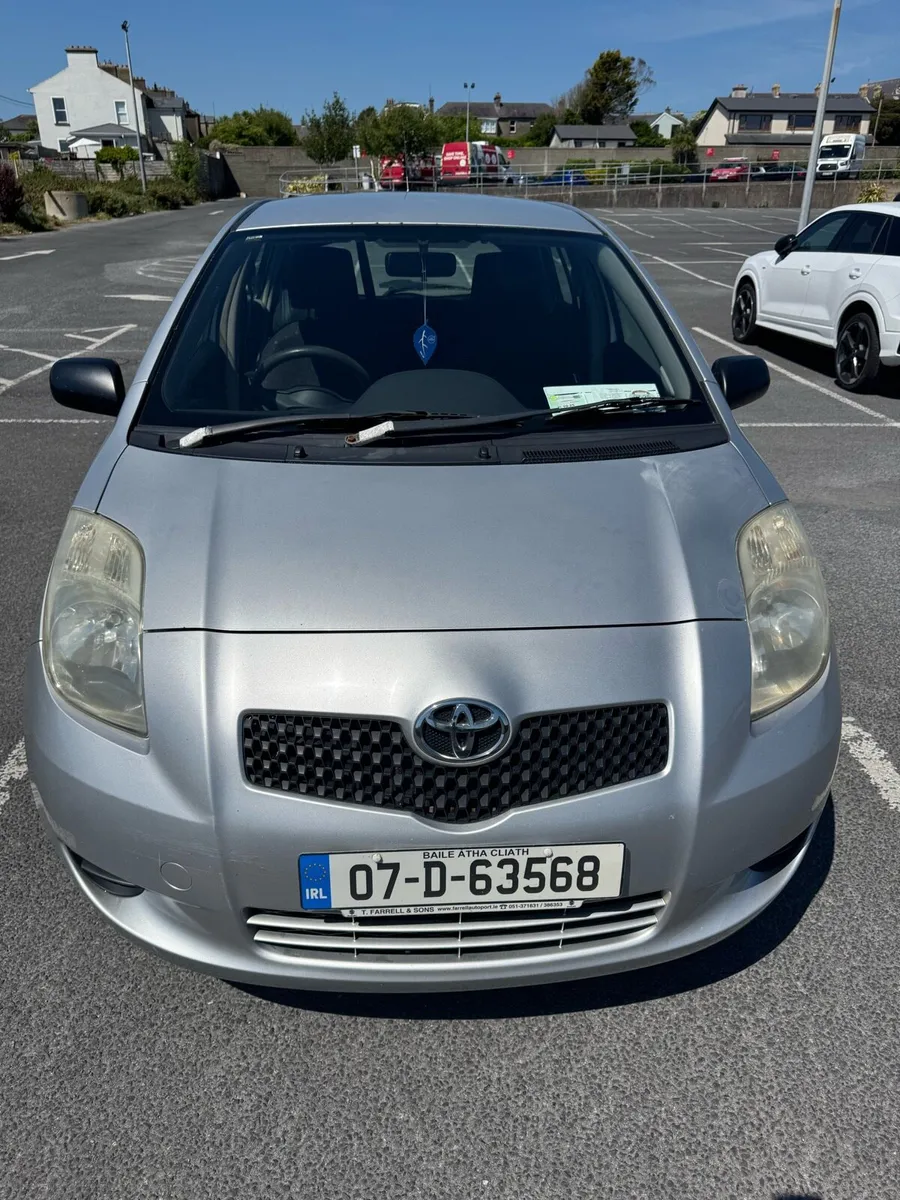 Toyota Yaris - Image 1