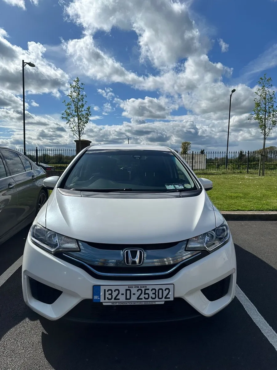 Honda Fit 2013 - Image 3