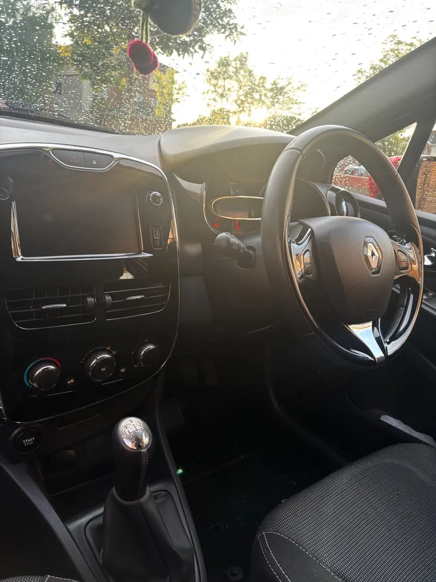 Renault Clio 2014 - Image 3