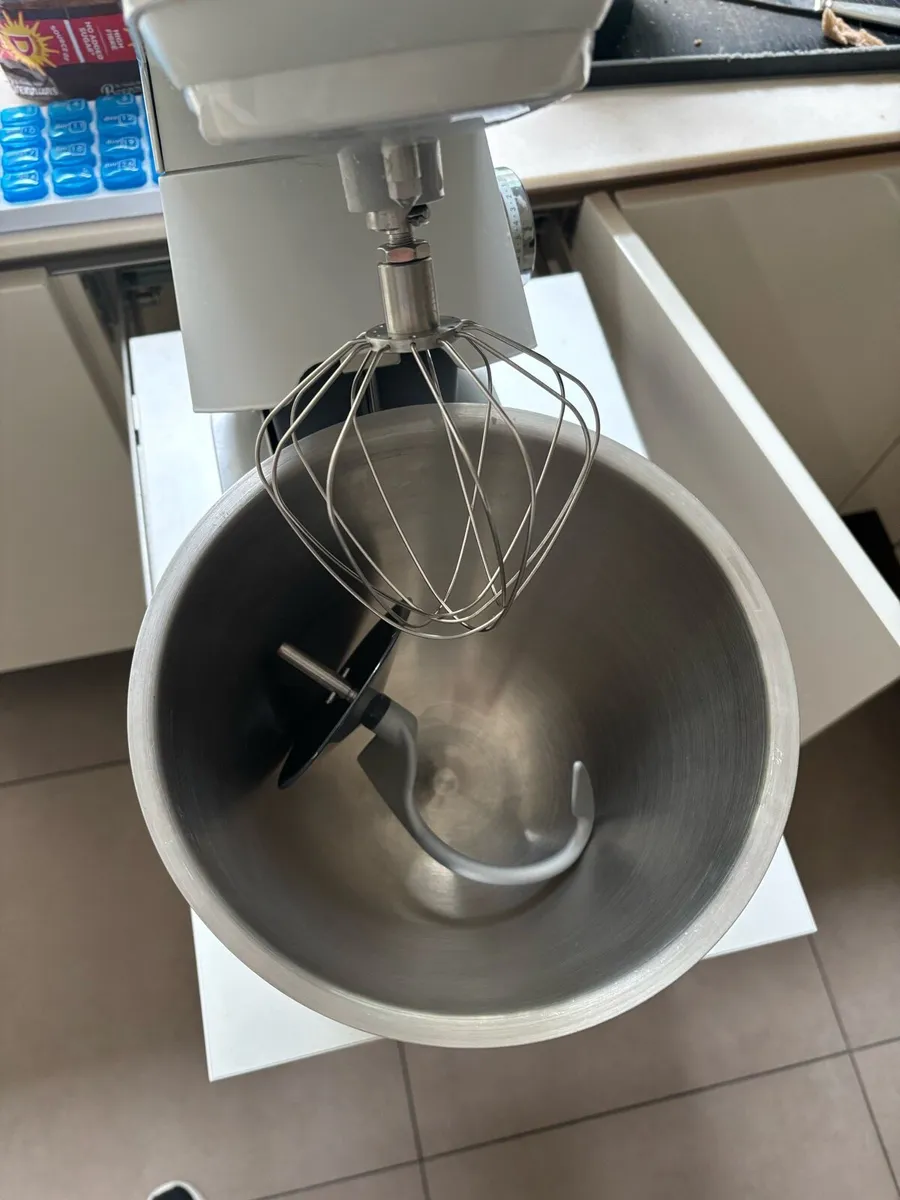 Kenwood Titanium XL Chef baker- food processor - Image 3