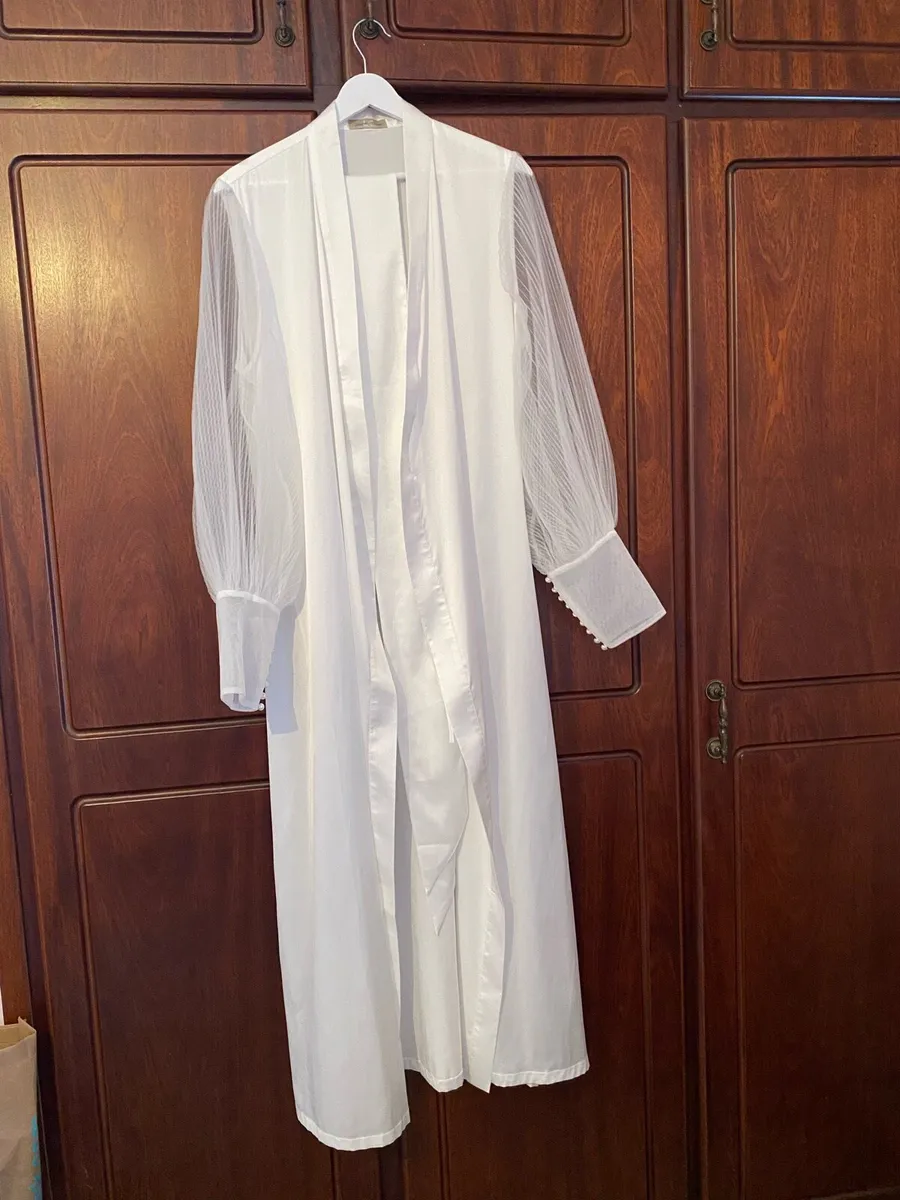 Bridal Robe - Lauren’s Closet